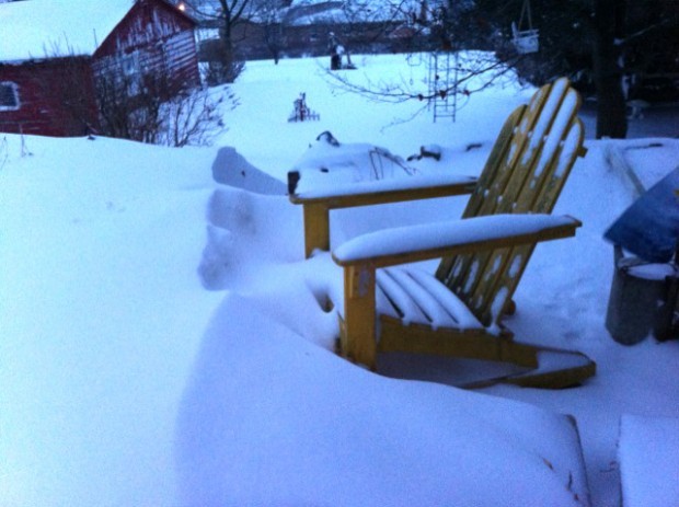 Chair snow